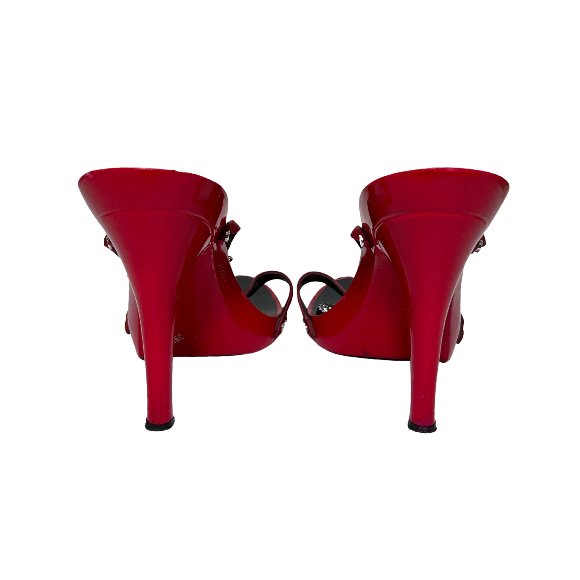 DIOR BY JOHN GALLIANO HARDCORE STAR HEELS – RDSCVRD DIOR BY JOHN GALLIANO HARDCORE STAR HEELS – RDSCVRD